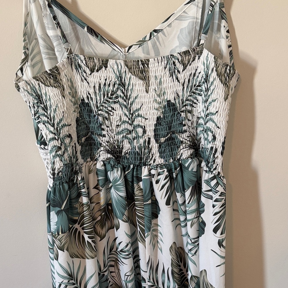 Sleeveless White Maxi Dress with Green Floral Print - Picture 3 of 4